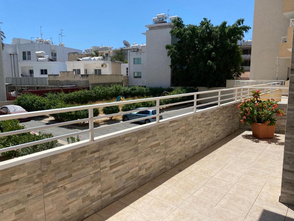 Holiday City Center Lejlighed Larnaca Eksteriør billede