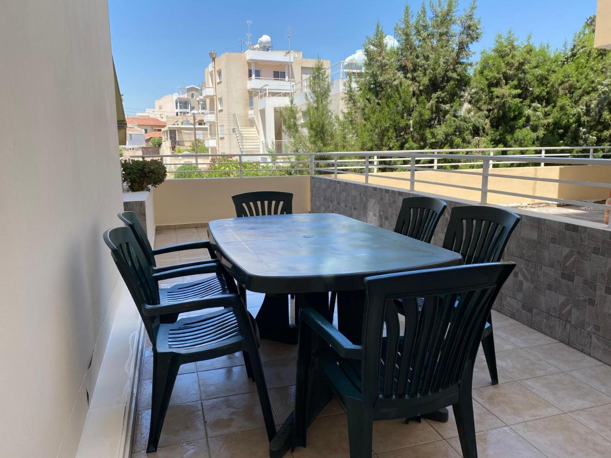 Holiday City Center Lejlighed Larnaca Eksteriør billede